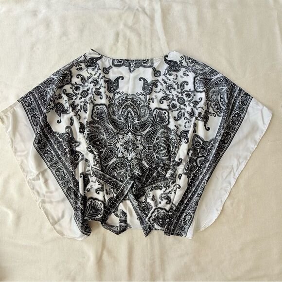 Womens Top Flowy Poncho Belted Floral Boat Neck Bat Sleeve Small Medium - Picture 1 of 2